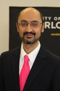 Head shot of Professor Srinivasan Keshav