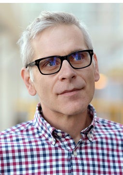 photo of Professor Dan Vogel