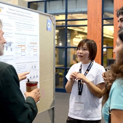 Linguan Yang presents her poster “Carousel: Low-Latency Transaction Processing for Globally-Distributed Data”