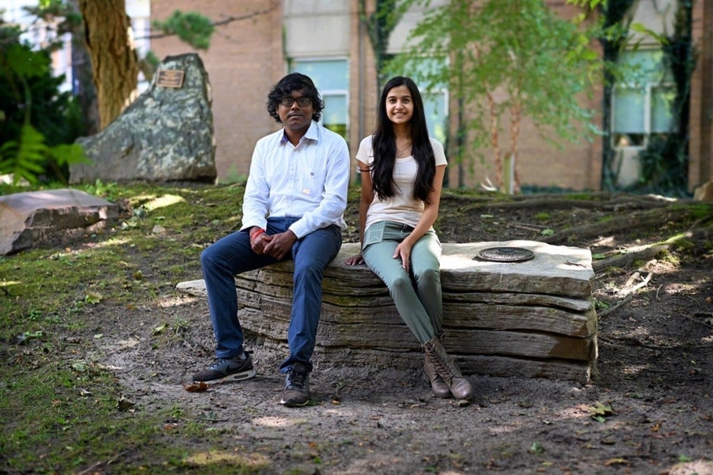 photo of Antony Albert Raj Irudayaraj and Nikhita Joshi with PocketView display devices