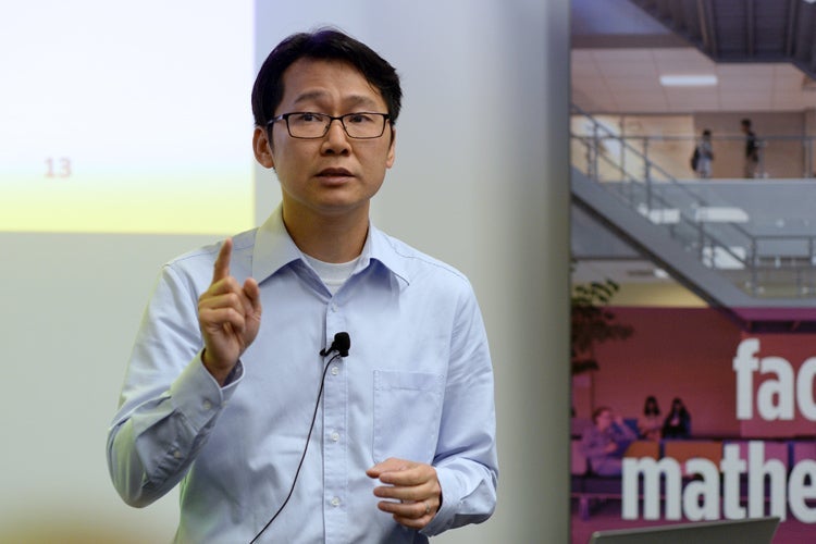 Bernard Wong presentation about consensus protocols for blockchains, transactions, and cloud computing