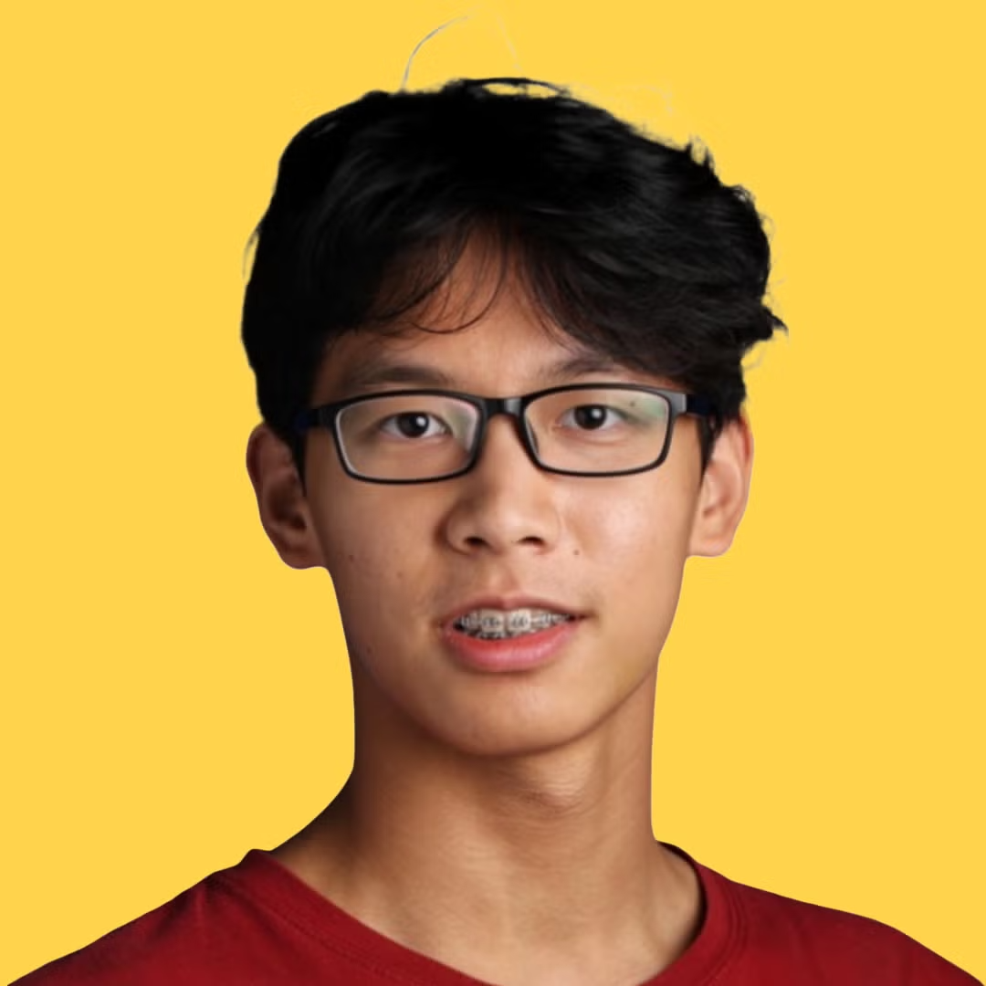 headshot of sean zhang